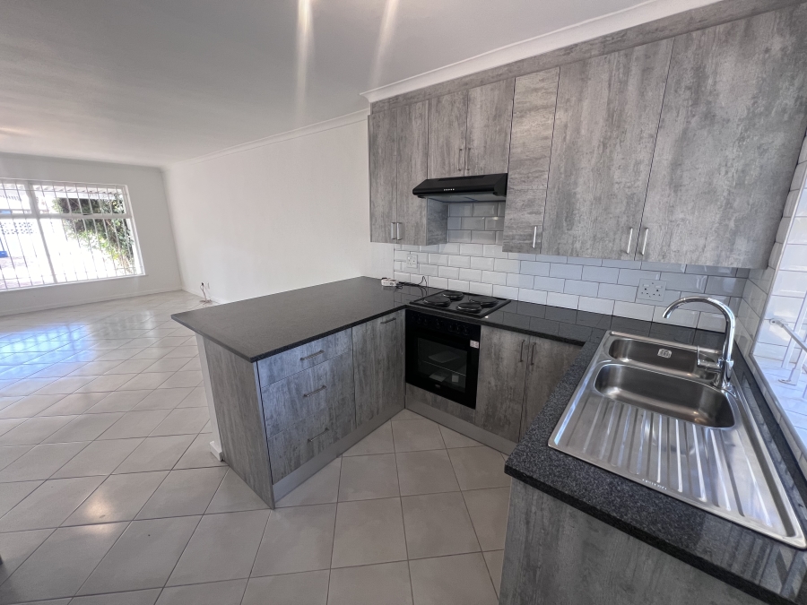 To Let 2 Bedroom Property for Rent in Flamingo Vlei Western Cape